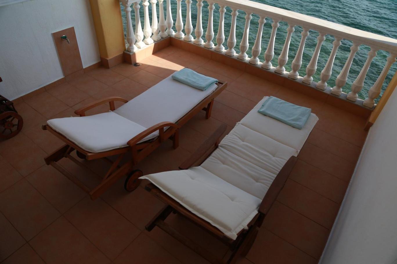 George & Katerina Houses Paralia Dionisiou Zewnętrze zdjęcie